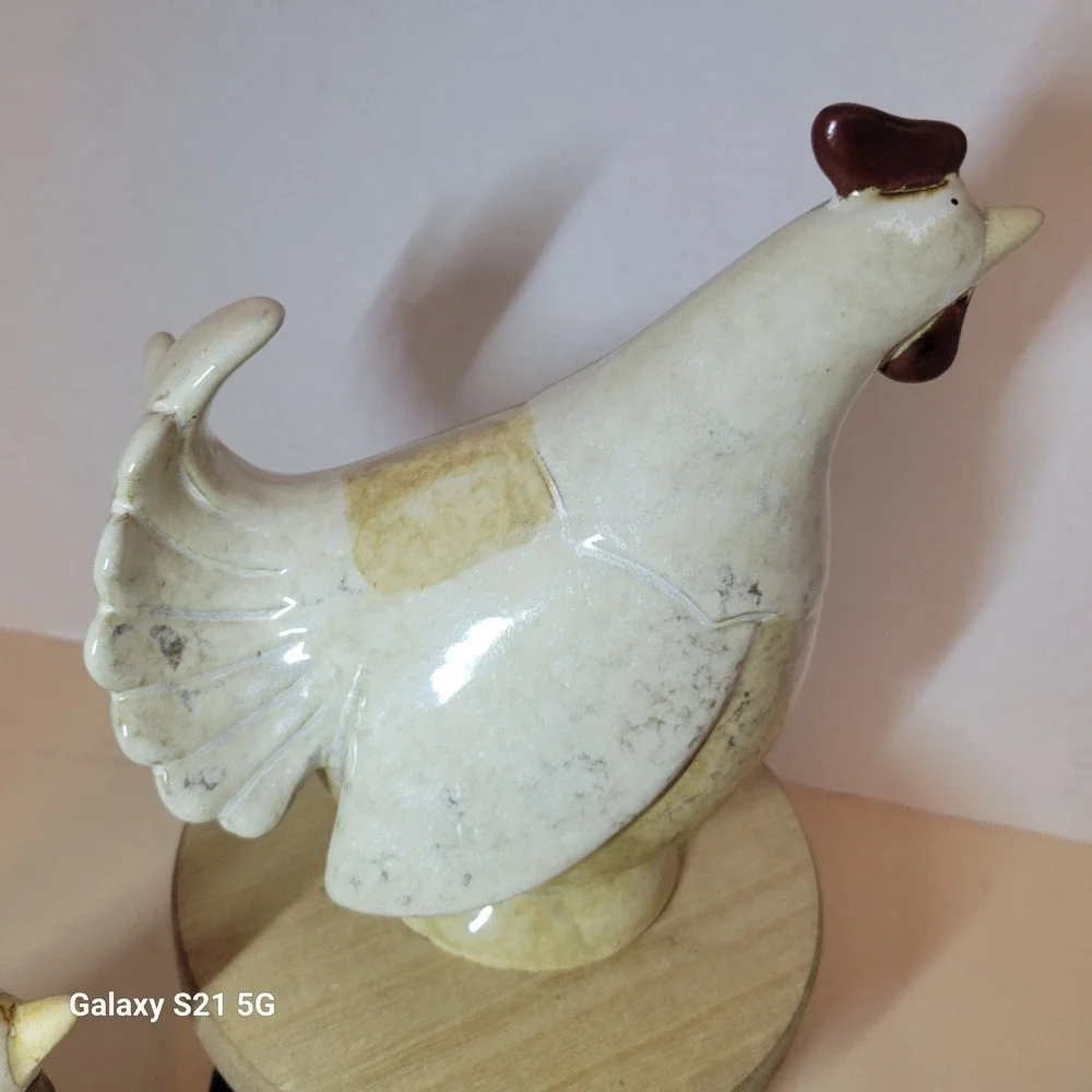 Vintage Ceramic Rooster Figurines Set of 2 Farmhouse Decor 4347B Cream Tan